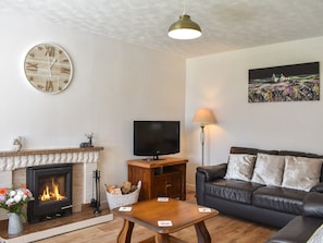 Living room | Glen Nevis Cottage, Inverurie