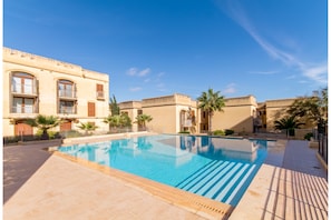 Shared pool