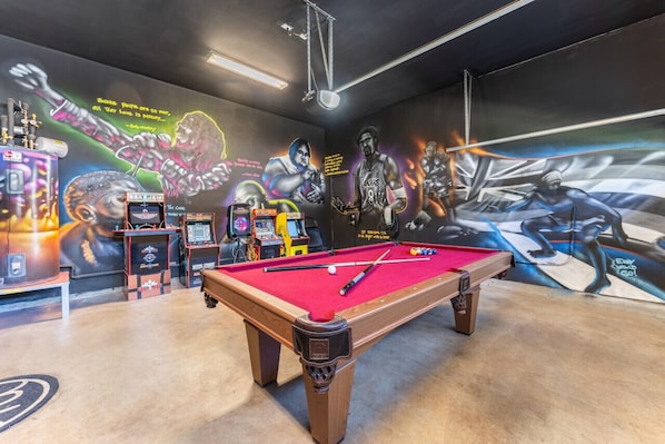 Spielezimmer