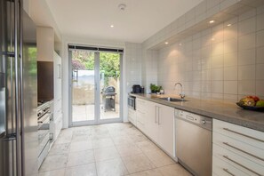 Kitchen facilities