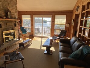 Living room exit to deck