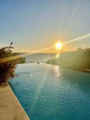 Sunset at the infinity pool.