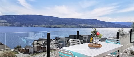 Front Patio - Lake View