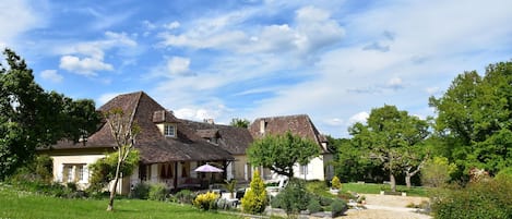 Extérieur maison de vacances [été]