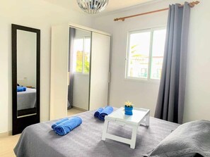 Bed,Pool view
