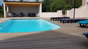 piscine et pool house