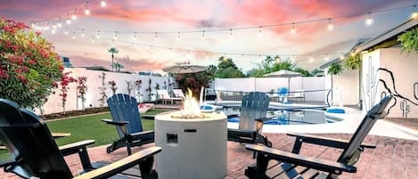 Firepit, cornhole, swimming for the perfect get together!