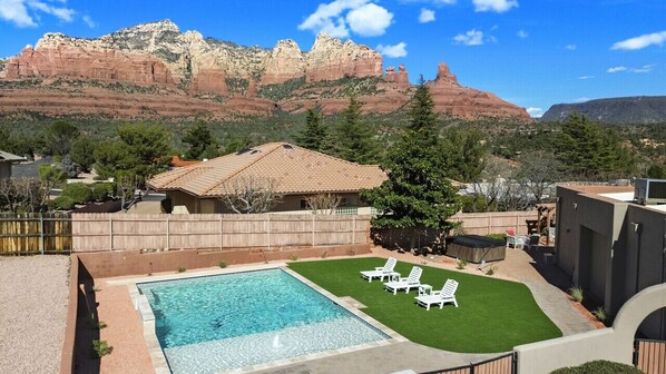 Enjoy exceptional red rock views from the pool and hot tub!