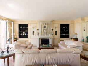 Furniture, Couch, Picture Frame, Table, Comfort, Interior Design, Living Room, Wood, Floor, Decoration