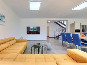Eigentum, Möbel, Couch, Azurblau, Komfort, Interior Design, Holz, Flooring, Fussboden, Wohnzimmer