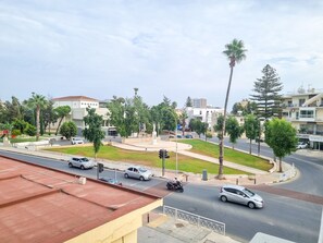 Esterni