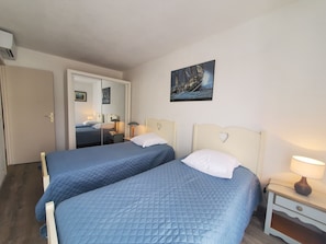 Child's bedroom
