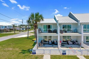 Beachside Exterior