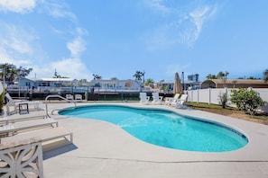 Private Pool