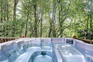 Bain à remous extérieur