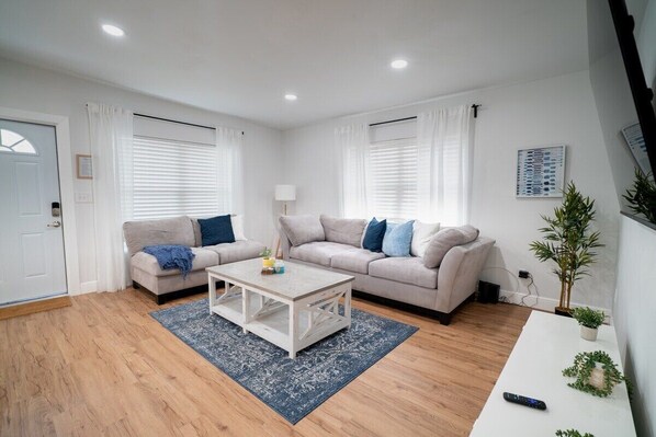 Love seat and 3 seat sofa