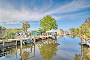 Homosassa River Canal Access | 4 Single Kayaks