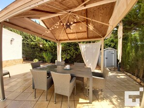 Outdoor dining area