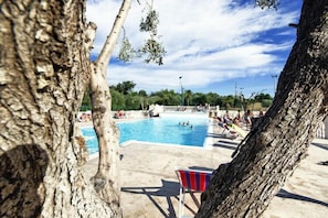 Piscine maison de vacances