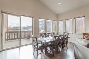 Great views all around! Deck off dining room with BBQ