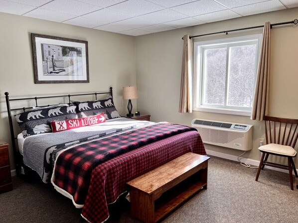 Sleep well in our comfy King Bed while enjoying the Mountain View!