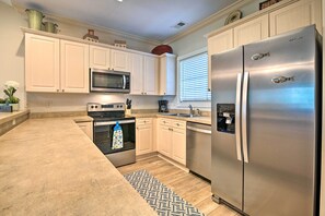 Kitchen | Fully Equipped | Single-Story Condo