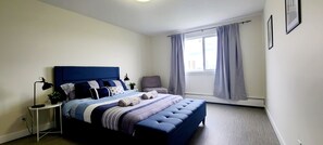 Large and spacious rooms with blackout curtains. Lamp has built in USB charging