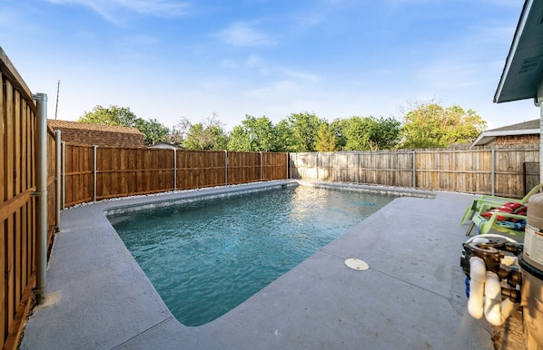 Pool
