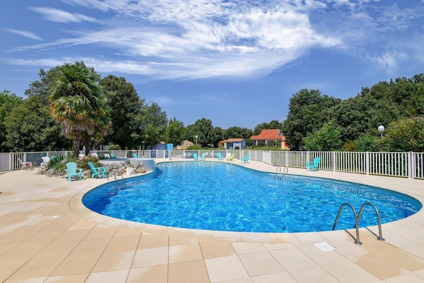 Piscine maison de vacances