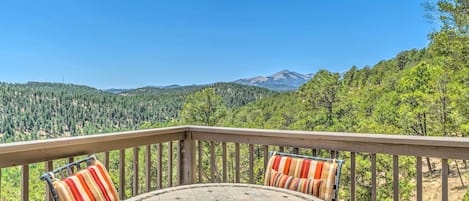 Alto Vacation Rental Cabin | 3BR | 2BA | Stairs Required to Access