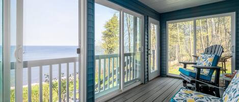 Screened in Porch