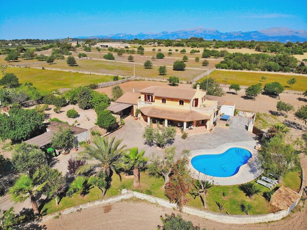 Ferienfinca, Mallorca, Schwimmbad, Garten