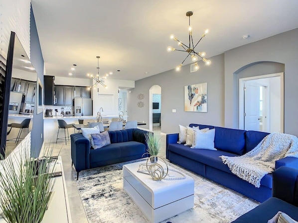 In this room, comfort comes first.