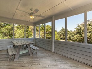 Screened Porch