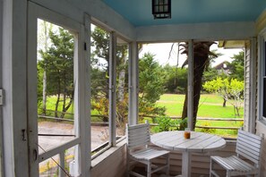 Screened Porch