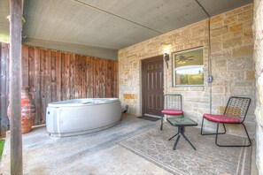 Courtyard Area with Hot Tub