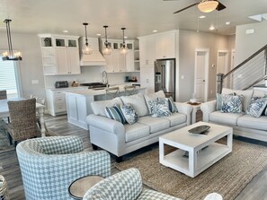 Please enjoy our beautiful open living space connected to the kitchen,