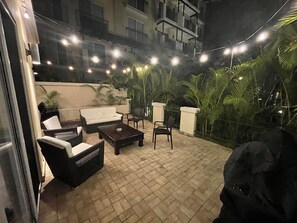 Excellent terrace with everything you need to meet with family and friends 