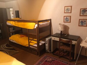 Schlafzimmer (Etagenbett)