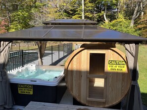Bain à remous extérieur