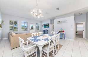 Dining area 1st floor