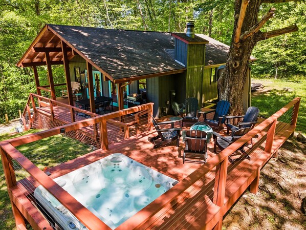 Wood Burning Fire Pit and Hot Tub on expansive deck-all of the outdoor leisures!