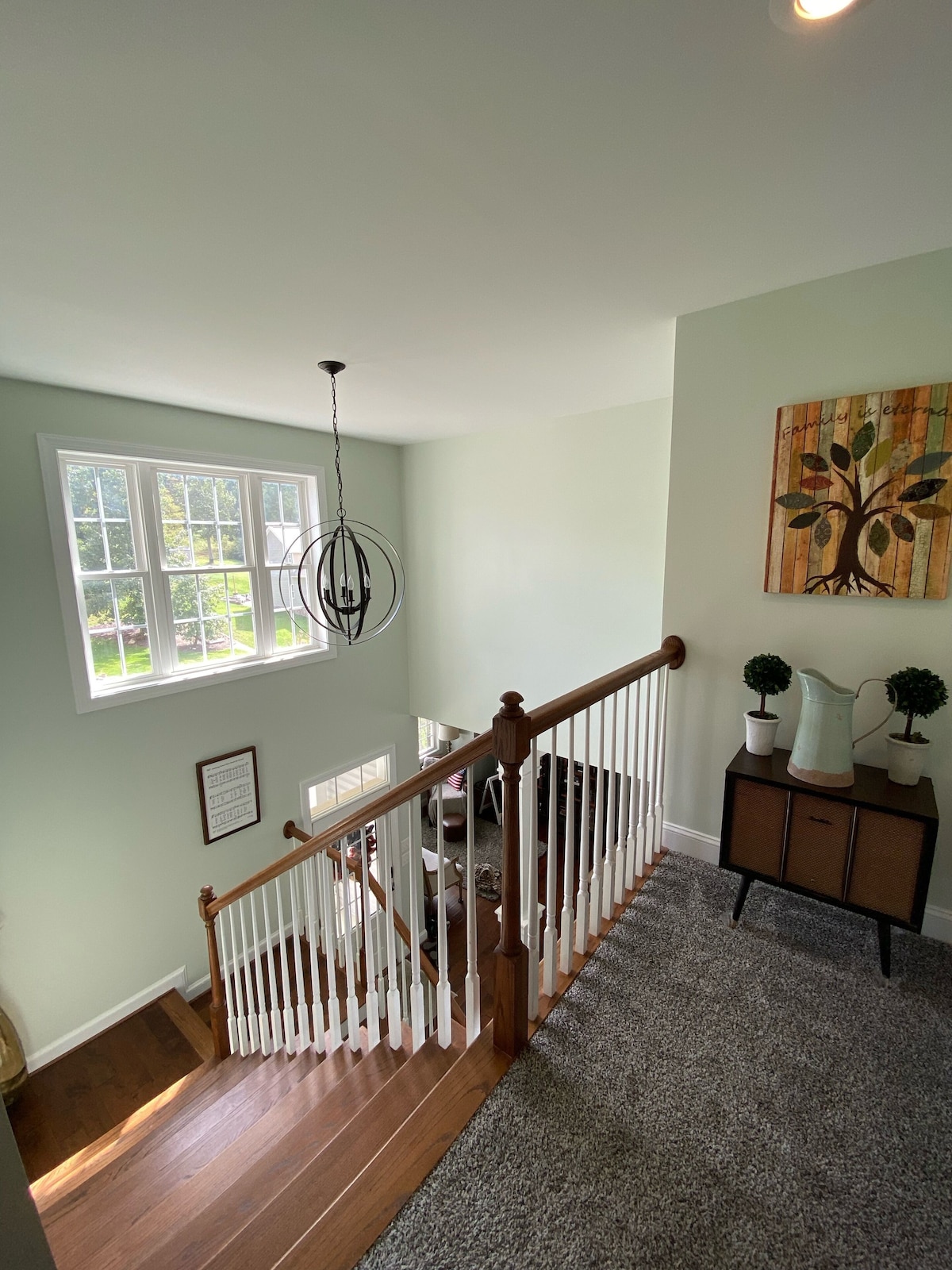 Cozy Modern Cottage Style Home minutes from VT, RU, Christiansburg Aquatic Cente