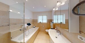 Badezimmer Ferienwohnung Alpennest