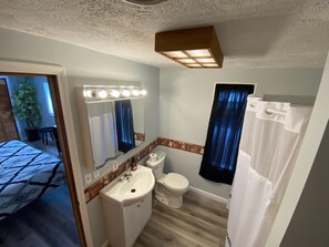 Master Bathroom #1 , Full