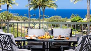 Enjoy alfresco meals on the lanai