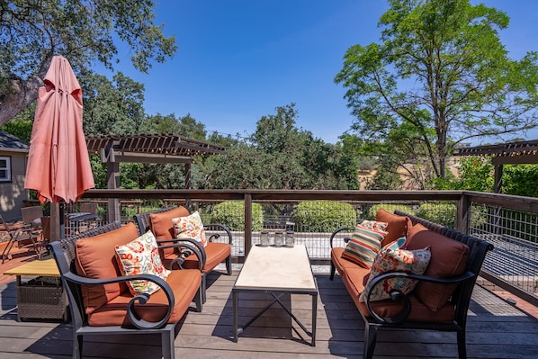 Enjoy the Outdoor Patio Drinking Local Wines with Friends