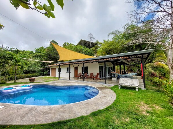 House with pool
