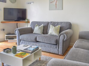 Living area | The Bungy, Freshwater