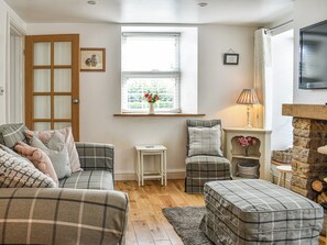 Living room | Bathurst Cottage, Chesterfield